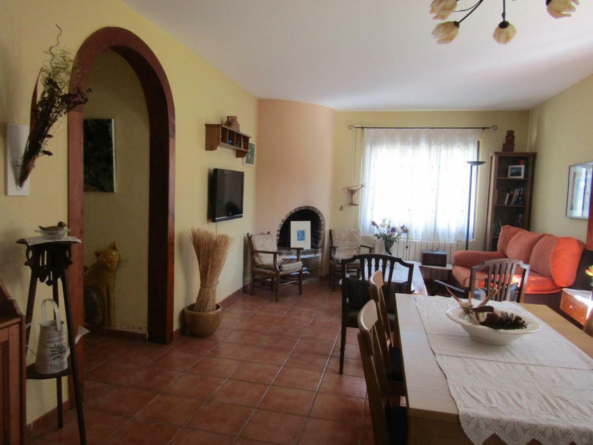 Villa El Jardinet à Borredá Extérieur photo